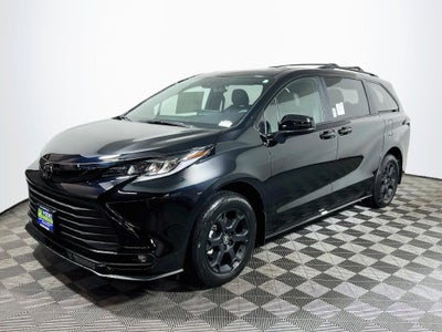 2026 Toyota Sienna Woodland Edition
