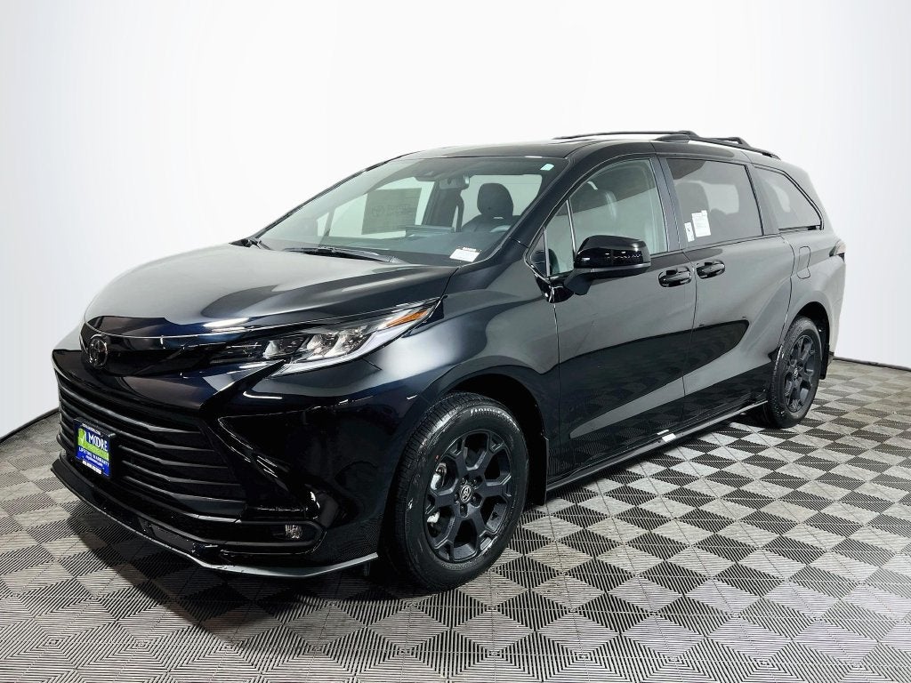 2026 Toyota Sienna Woodland Edition