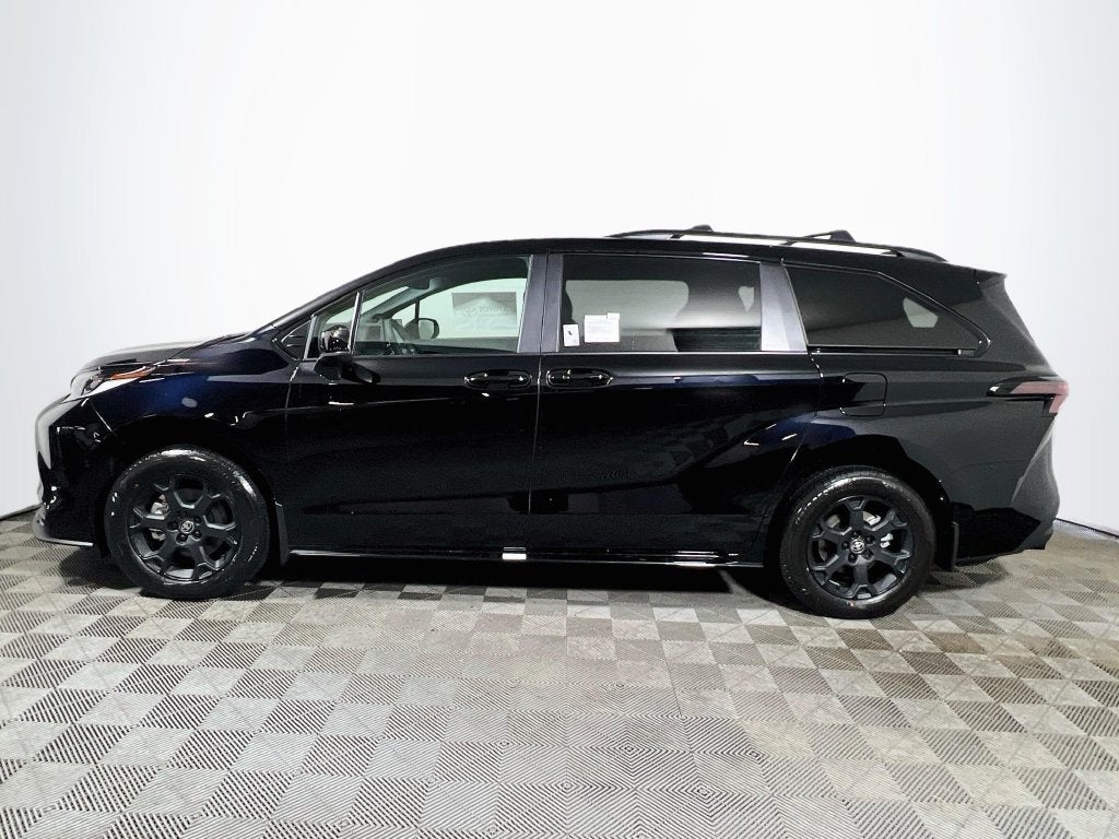 2026 Toyota Sienna Woodland Edition