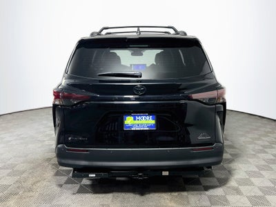 2026 Toyota Sienna Woodland Edition