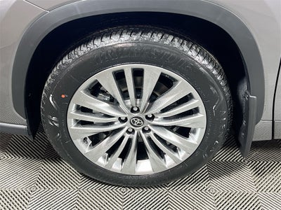 2026 Toyota Highlander Hybrid Hybrid Platinum