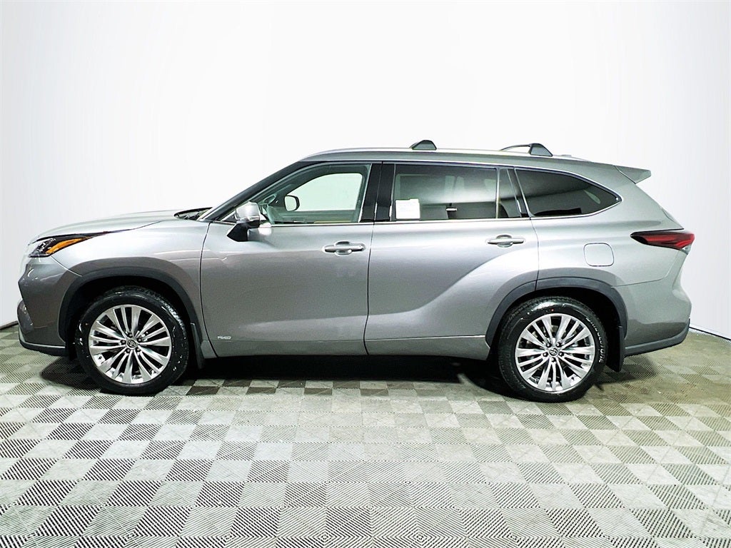 2026 Toyota Highlander Hybrid Hybrid Platinum