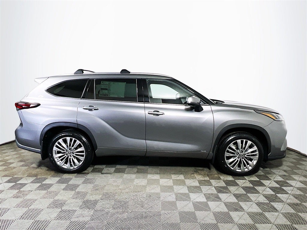 2026 Toyota Highlander Hybrid Hybrid Platinum