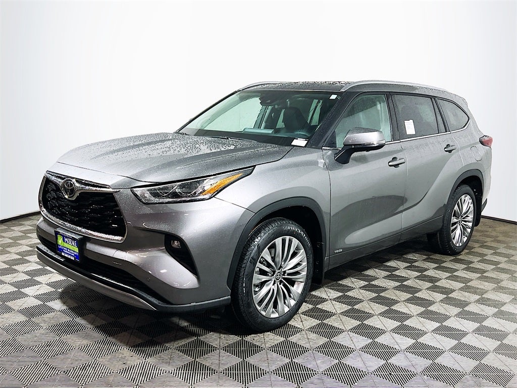 2026 Toyota Highlander Hybrid Platinum D