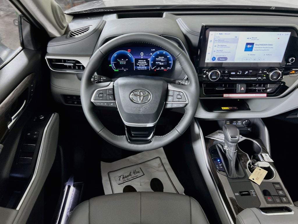 2026 Toyota Highlander Hybrid Hybrid Platinum