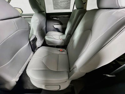 2026 Toyota Highlander Hybrid Hybrid Platinum