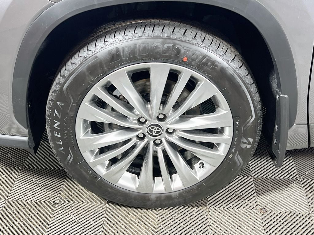 2026 Toyota Highlander Hybrid Hybrid Platinum