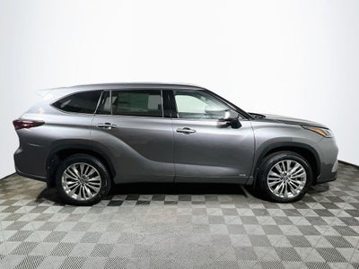 2026 Toyota Highlander Hybrid Hybrid Platinum