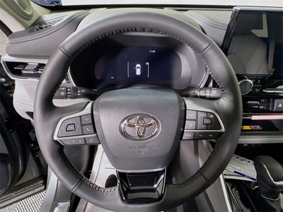 2026 Toyota Highlander Hybrid Hybrid Platinum