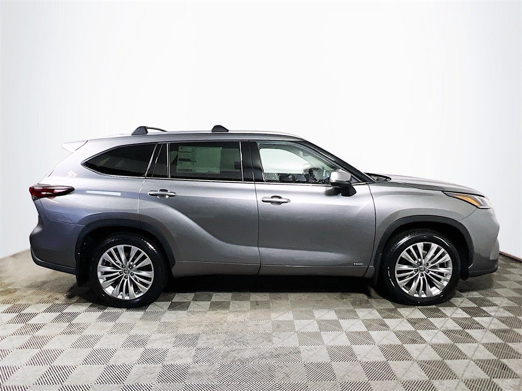 2026 Toyota Highlander Hybrid Hybrid Platinum