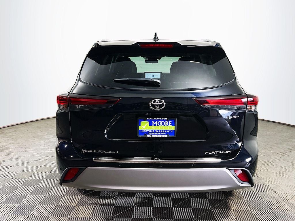 2026 Toyota Highlander Hybrid Platinum S