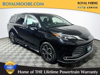 2026 Toyota Sienna Platinum