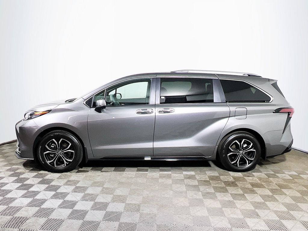 2026 Toyota Sienna Platinum