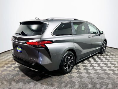 2026 Toyota Sienna Platinum