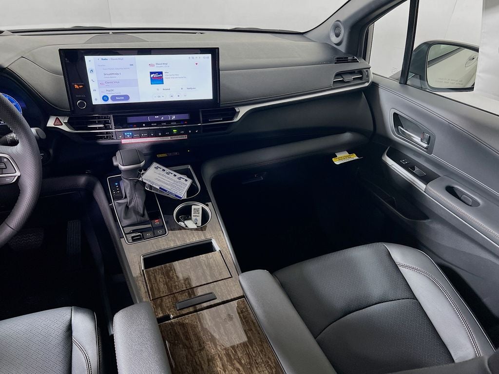 2026 Toyota Sienna Platinum S
