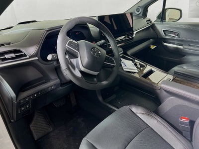 2026 Toyota Sienna Platinum S