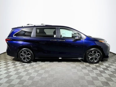 2026 Toyota Sienna Platinum