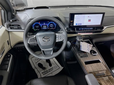 2026 Toyota Sienna Platinum