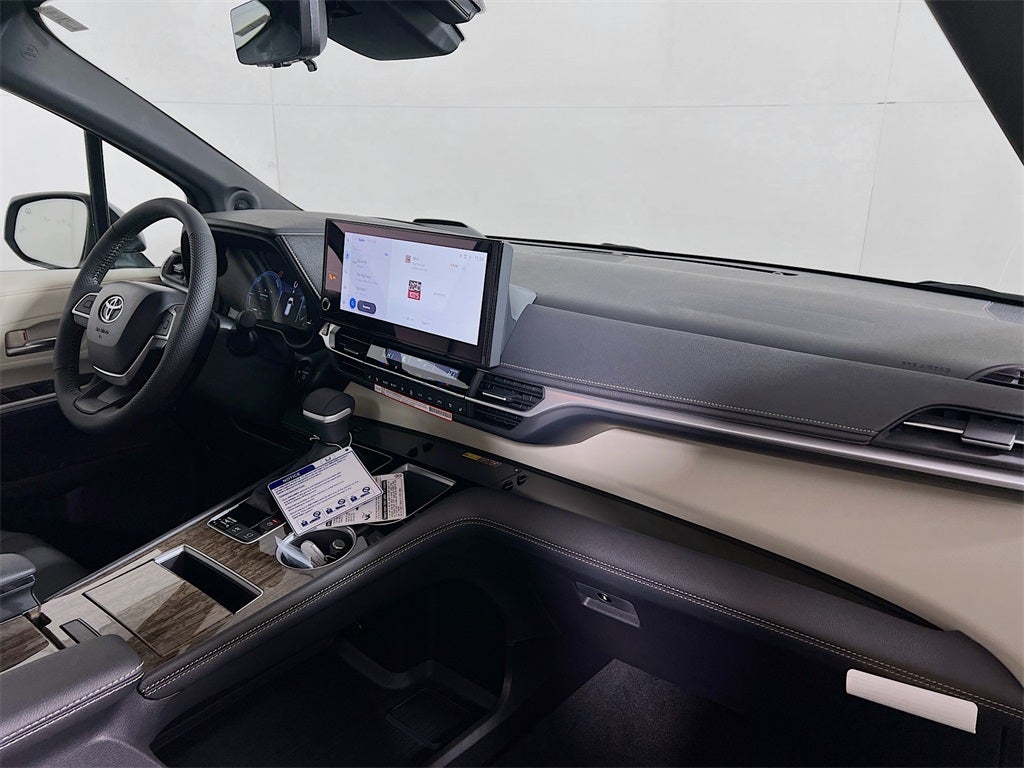 2026 Toyota Sienna Platinum