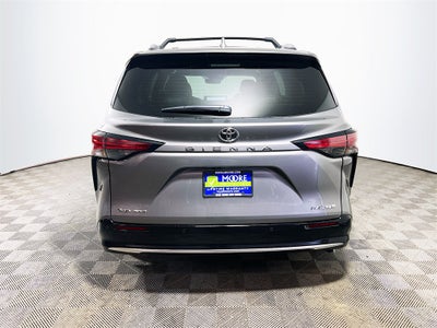 2026 Toyota Sienna Platinum