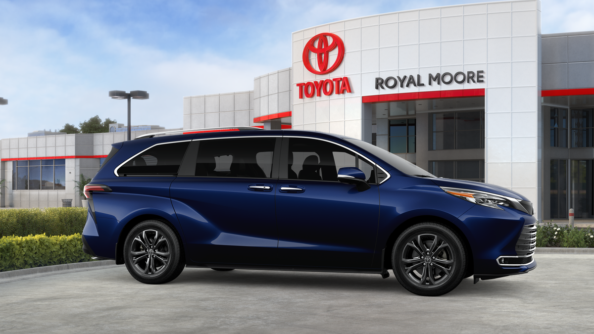 2026 Toyota Sienna Platinum