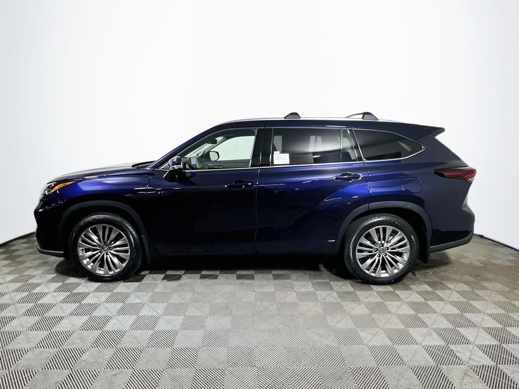 2026 Toyota Highlander Platinum
