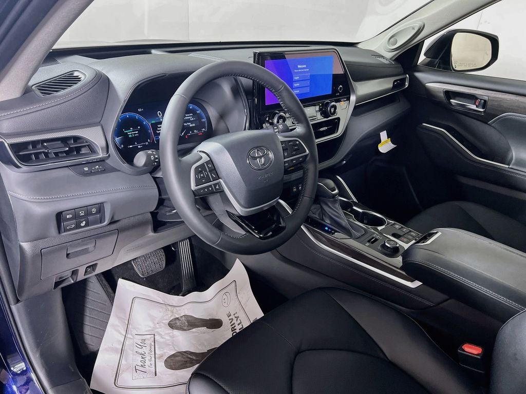 2026 Toyota Highlander Platinum