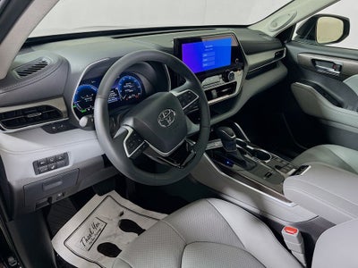 2026 Toyota Highlander Hybrid Limited S
