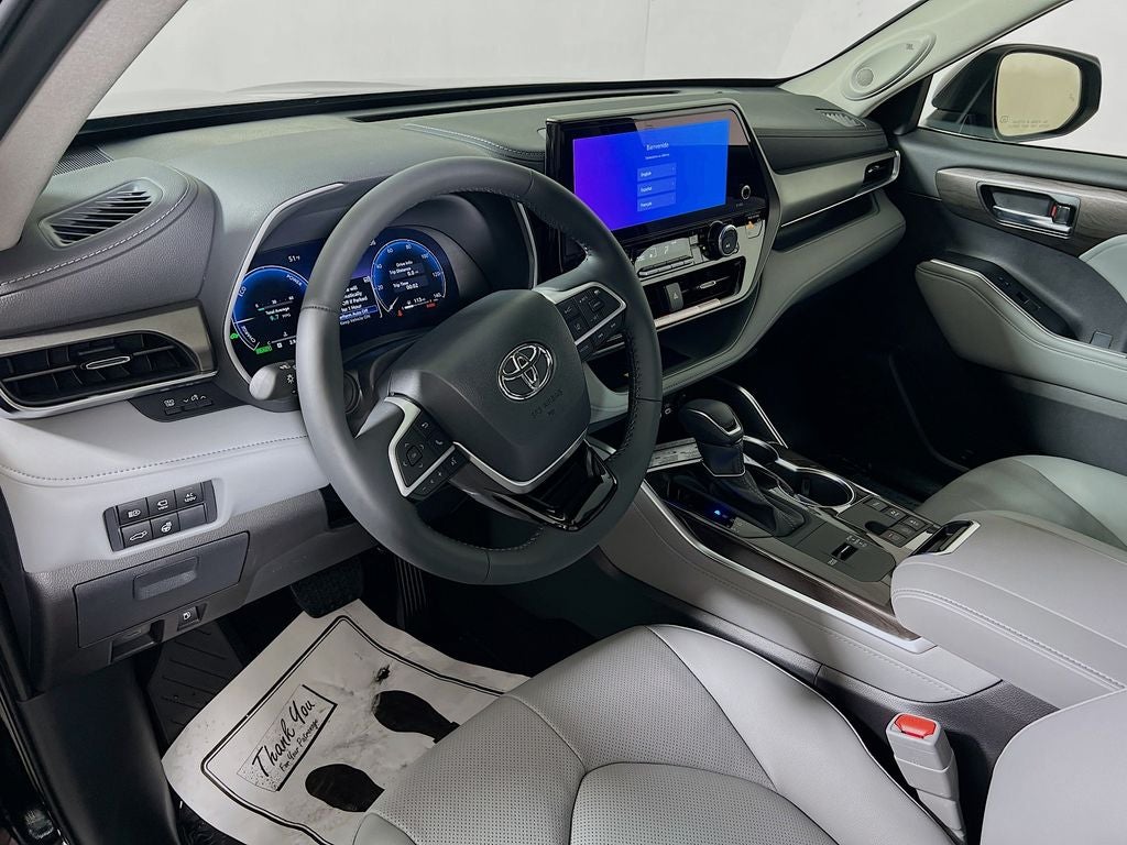 2026 Toyota Highlander Hybrid Limited S