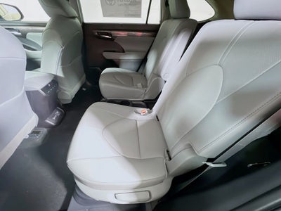 2026 Toyota Highlander Hybrid Limited S