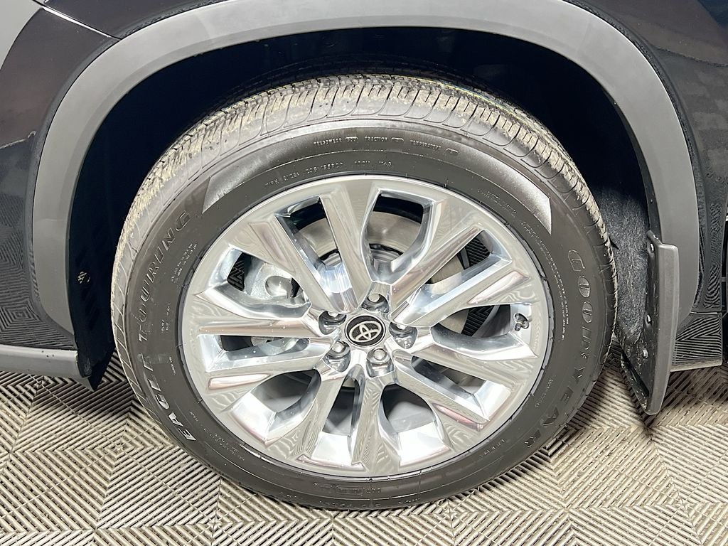 2026 Toyota Highlander Hybrid Limited S