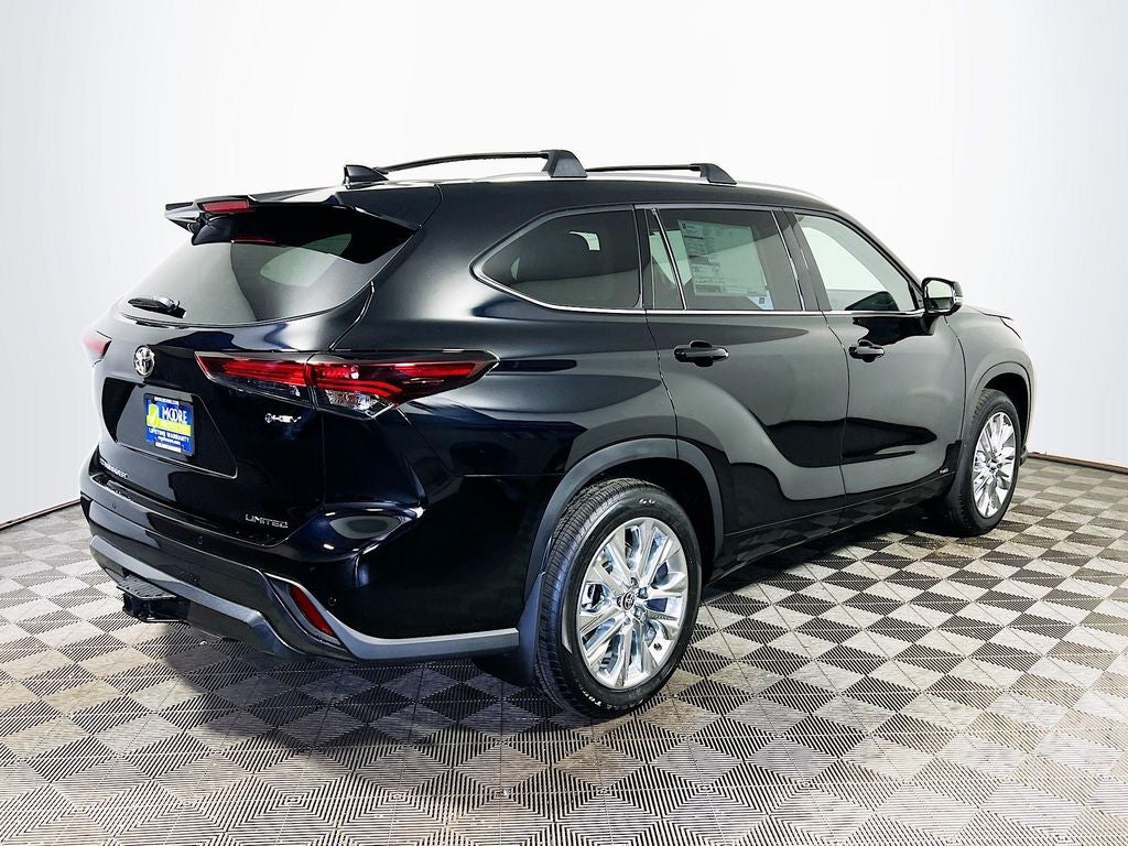 2026 Toyota Highlander Hybrid Limited S
