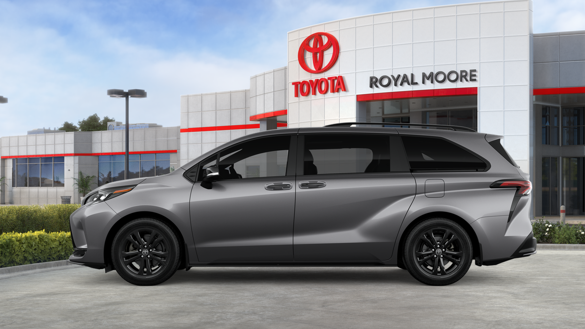 2026 Toyota Sienna XSE
