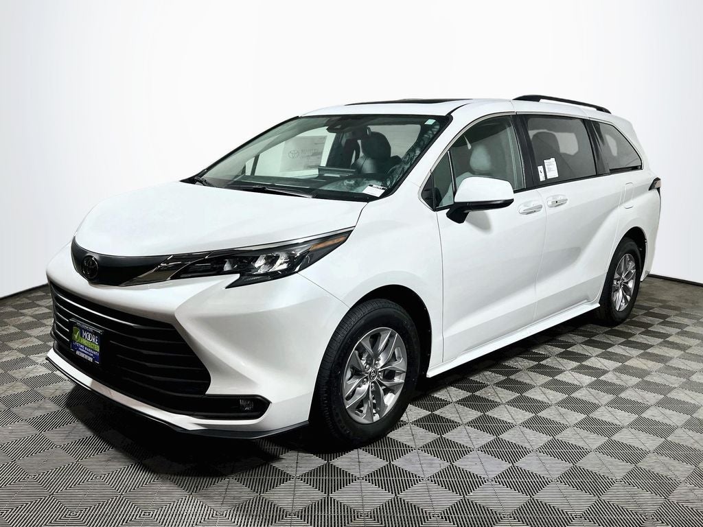 2026 Toyota Sienna XLE S
