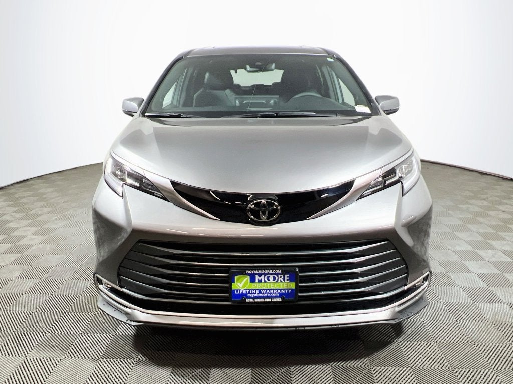 2026 Toyota Sienna Limited S