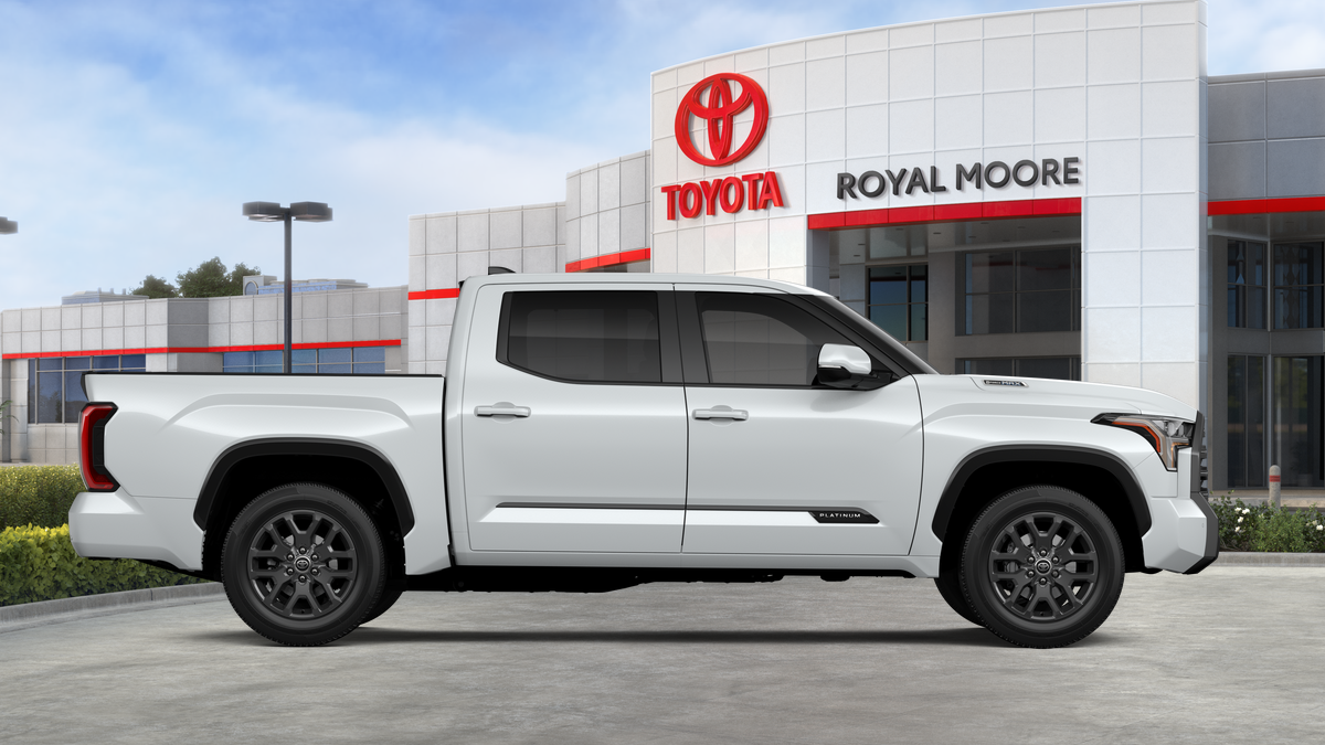 2026 Toyota Tundra i-FORCE MAX Platinum i-FORCE MAX