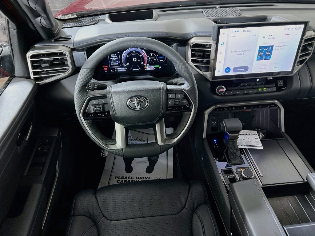 2026 Toyota Tundra i-FORCE MAX Platinum i-FORCE MAX