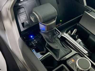 2026 Toyota Tundra i-FORCE MAX Platinum i-FORCE MAX