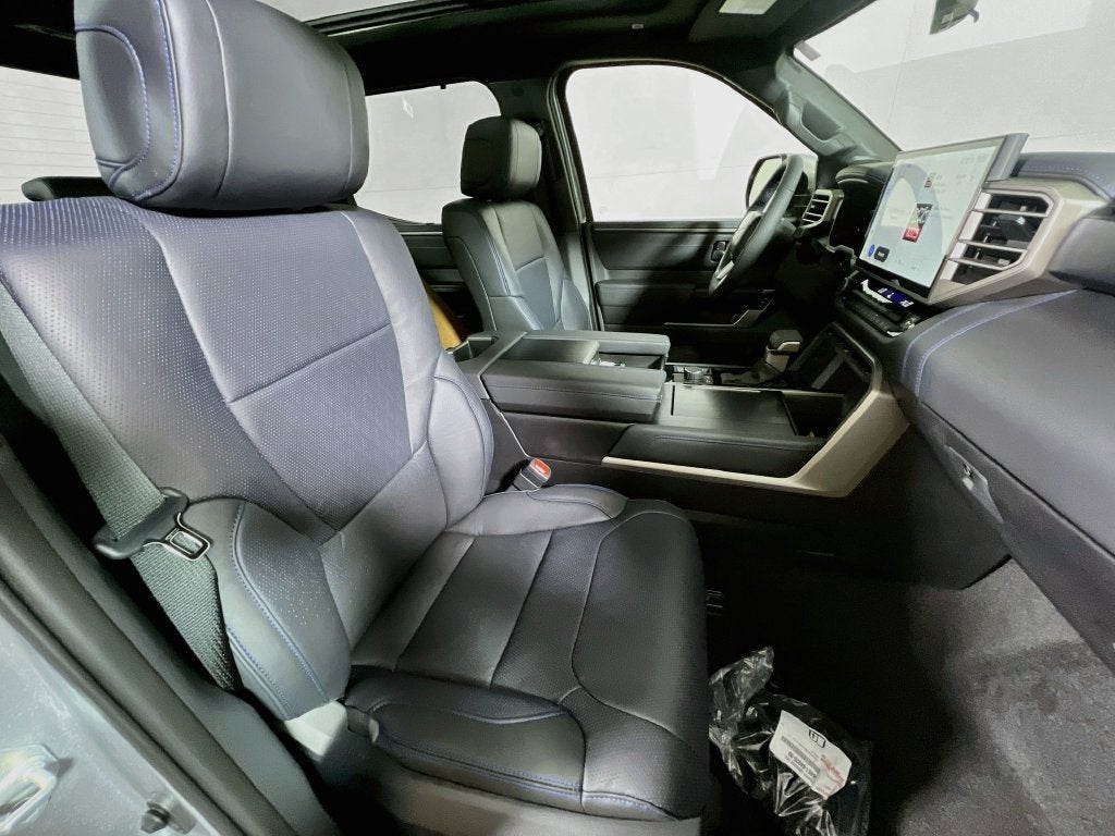 2026 Toyota Tundra Hybrid Platinum S