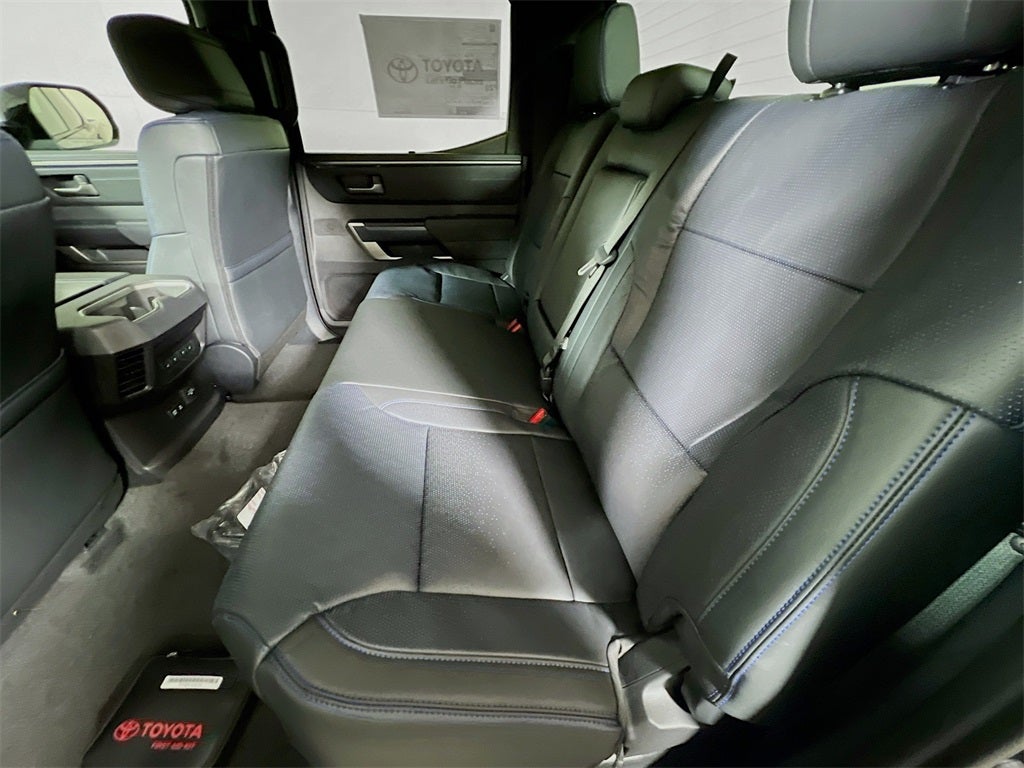 2026 Toyota Tundra i-FORCE MAX Platinum i-FORCE MAX