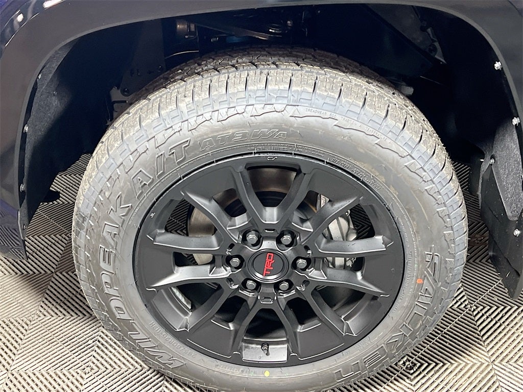 2026 Toyota Tundra i-FORCE MAX Platinum i-FORCE MAX