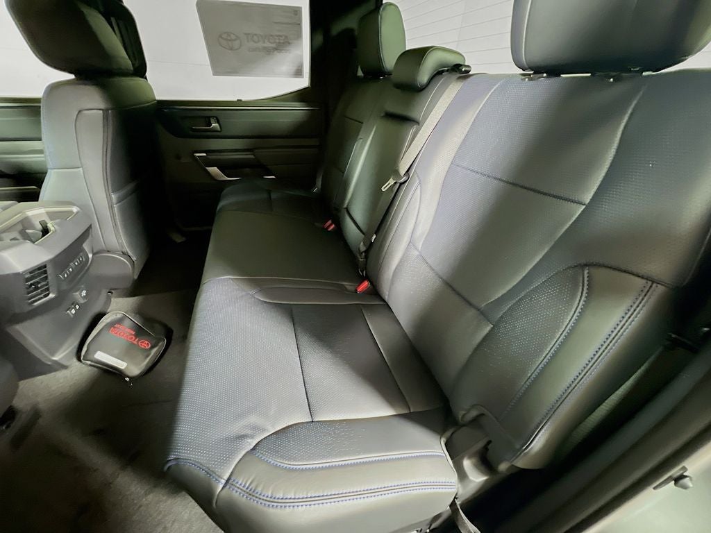 2026 Toyota Tundra i-FORCE MAX Platinum i-FORCE MAX