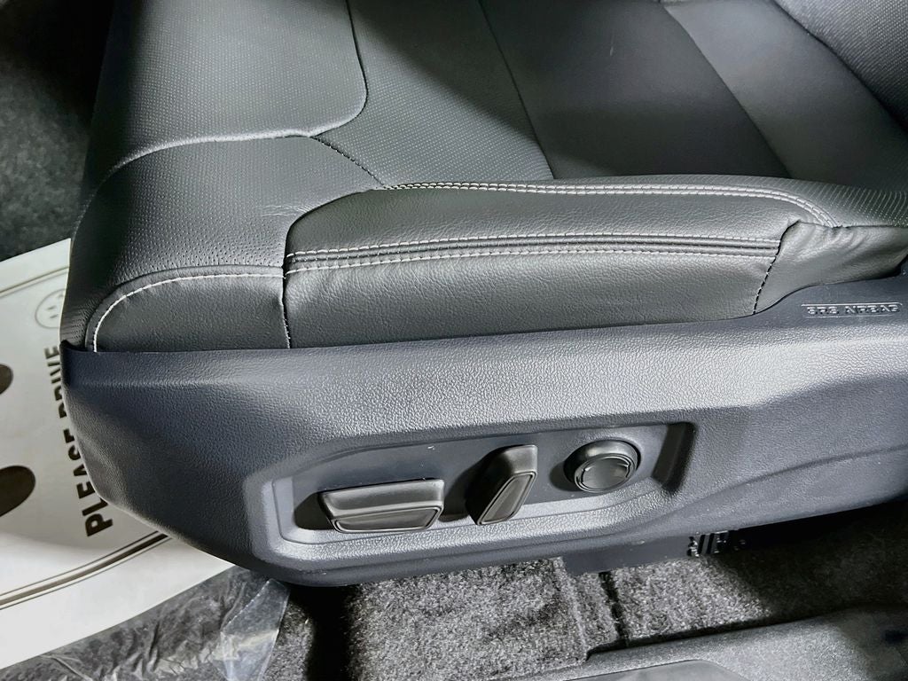 2026 Toyota Tundra i-FORCE MAX Limited i-FORCE MAX