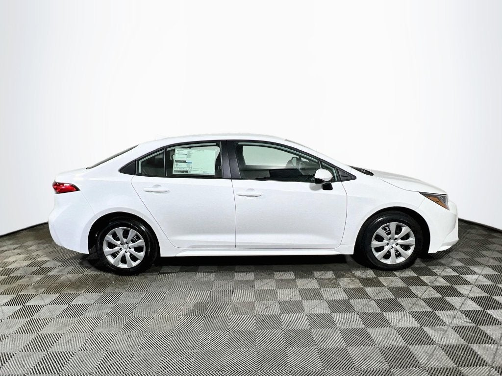 2027 Toyota Corolla LE