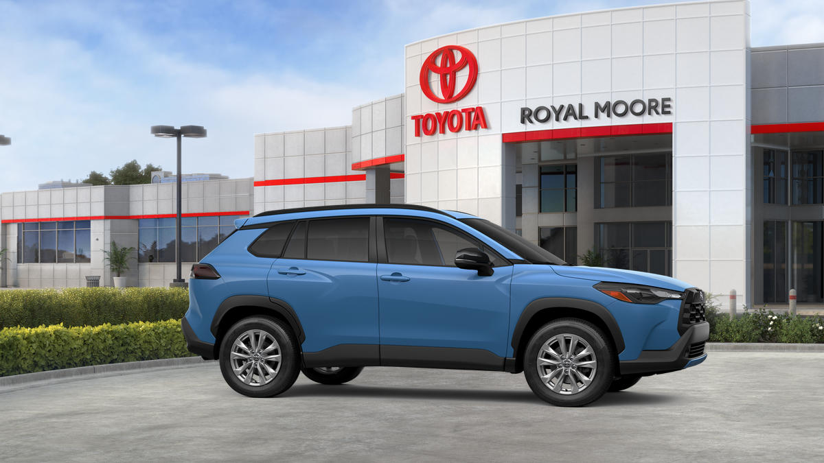 2026 Toyota Corolla Cross LE