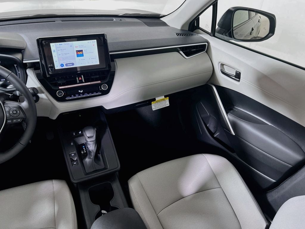 2026 Toyota Corolla Cross LE S