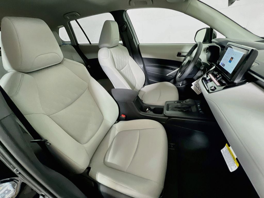 2026 Toyota Corolla Cross LE S