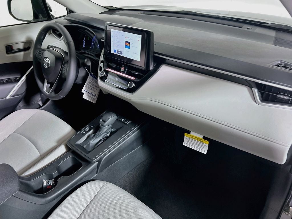 2026 Toyota Corolla Cross LE S