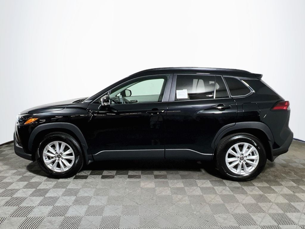 2026 Toyota Corolla Cross LE S