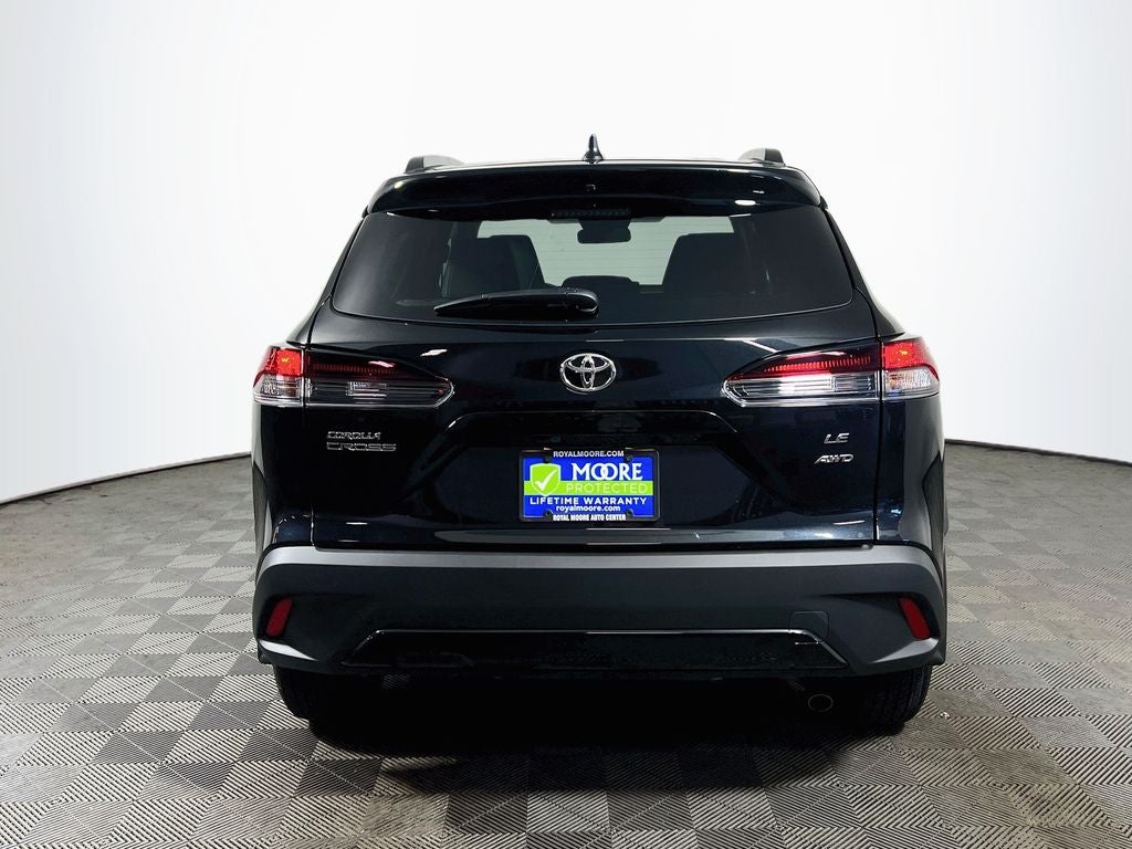 2026 Toyota Corolla Cross LE S